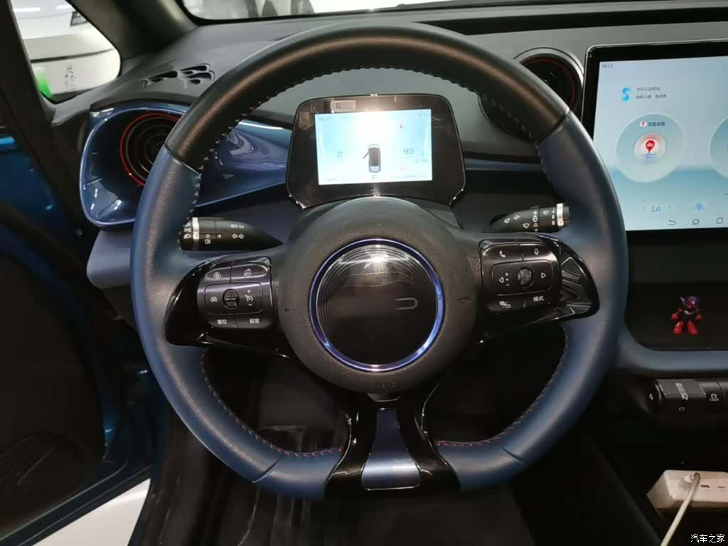 BYD Dolphin, 2022 11