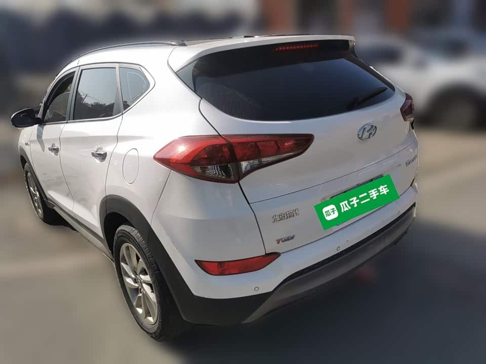 Hyundai Tucson