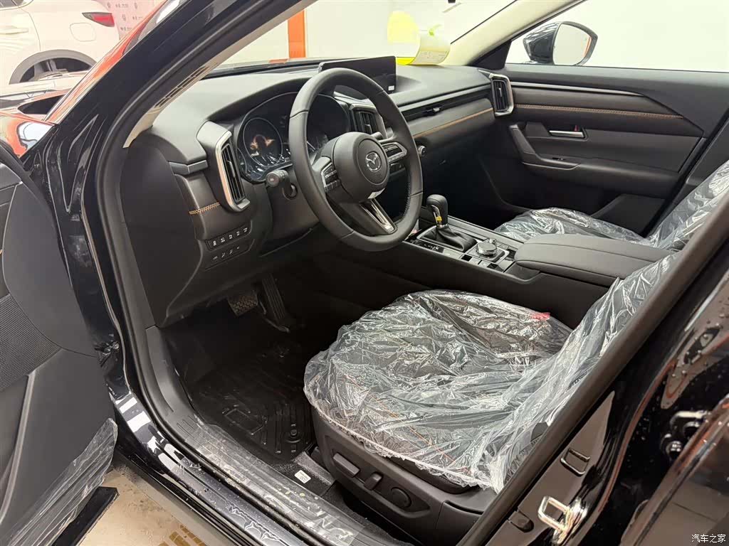 Mazda CX-50, 2026 7