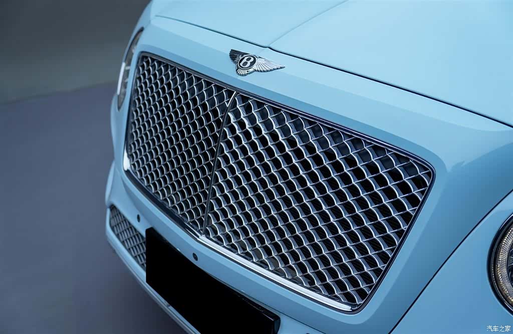 Bentley Bentayga, 2019 17