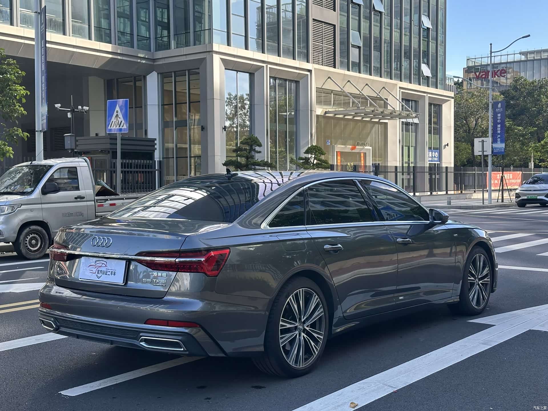 Audi A6L, 2021 4