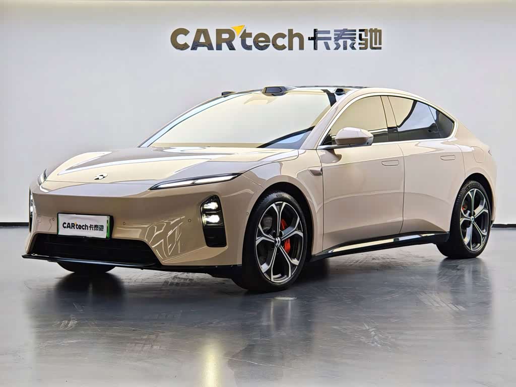 NIO ET5