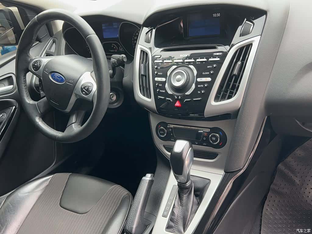 Ford Focus, 2014 19