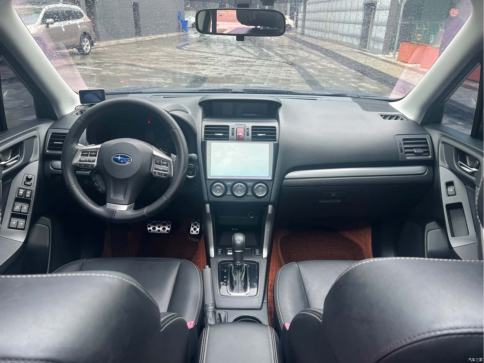 Subaru Forester, 2014 все фото