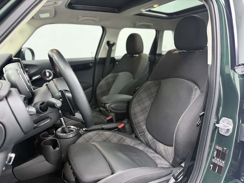 MINI MINI