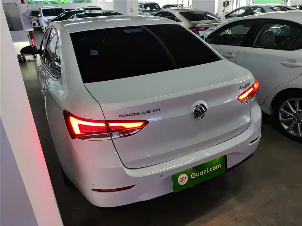 Buick Yinglang