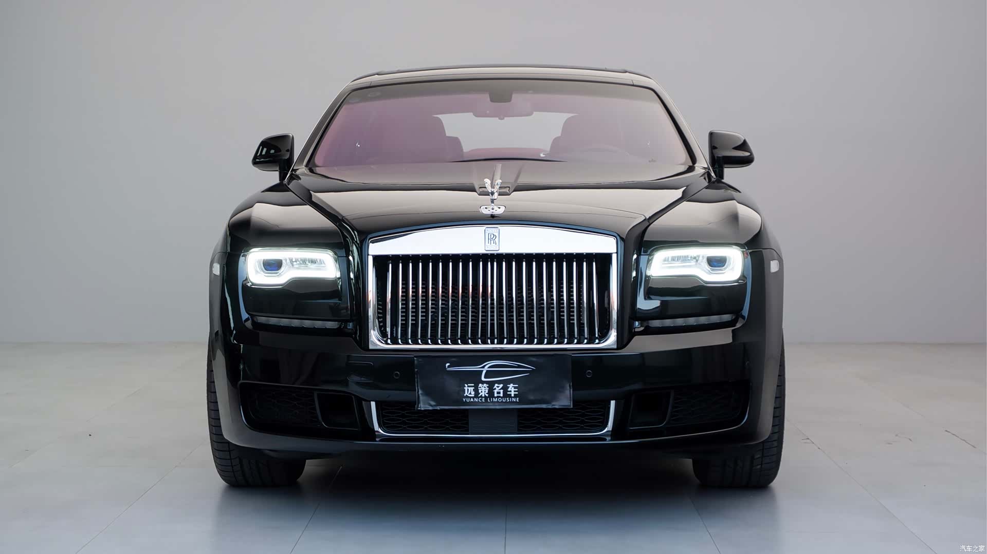 Rolls-Royce Ghost, 2015 1