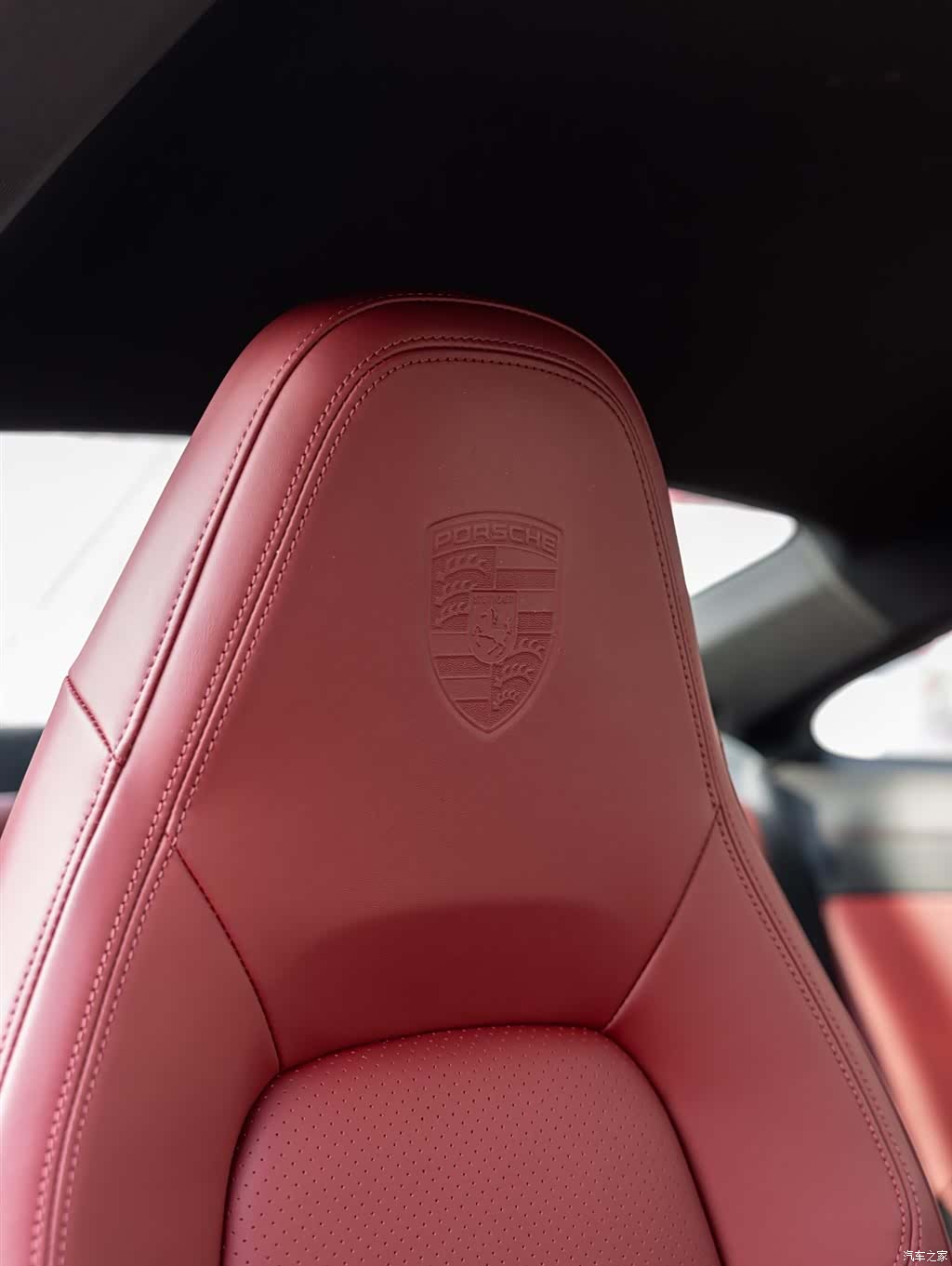 Porsche 911, 2021 19
