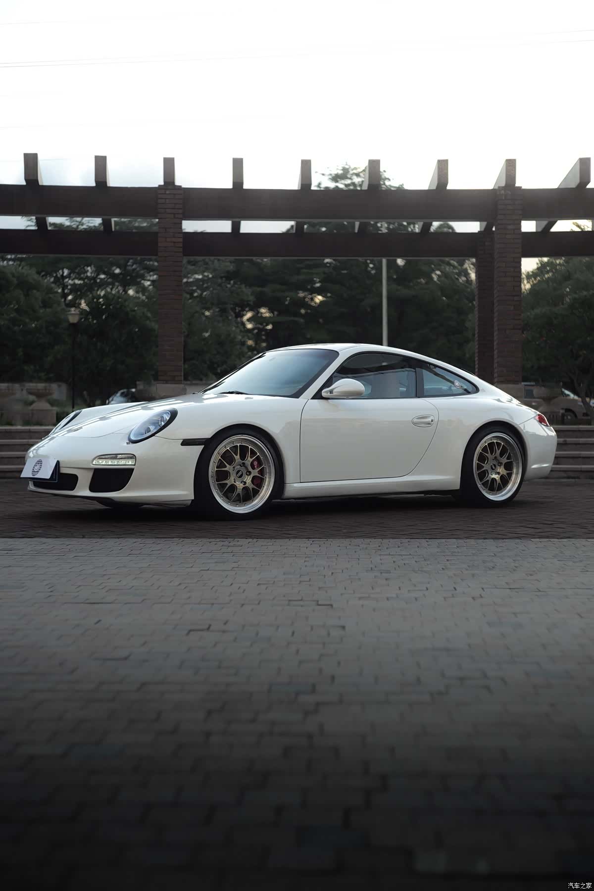 Porsche 911, 2011 16
