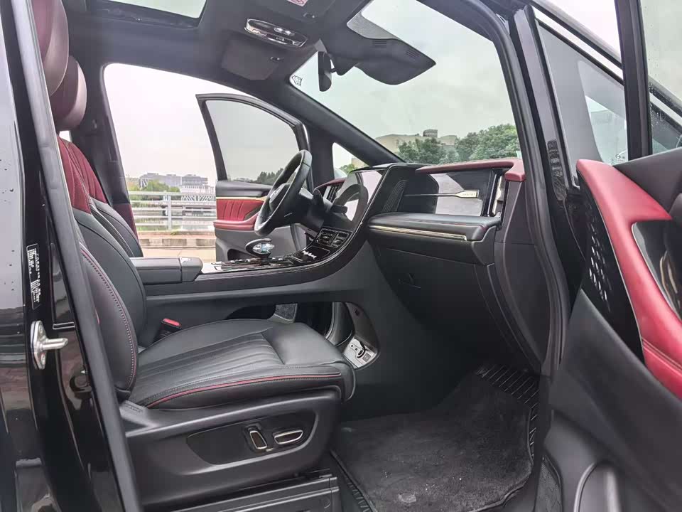 Trumpchi Trumpchi M8