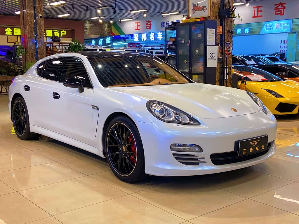 Porsche Panamera