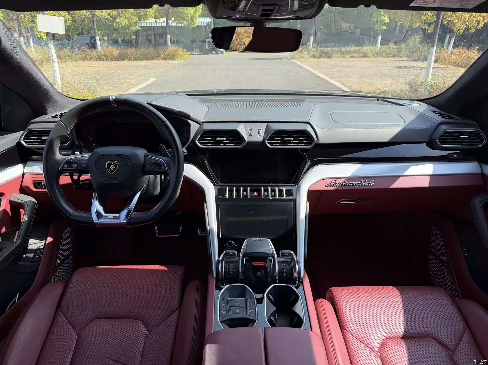 Lamborghini Urus, 2021 15