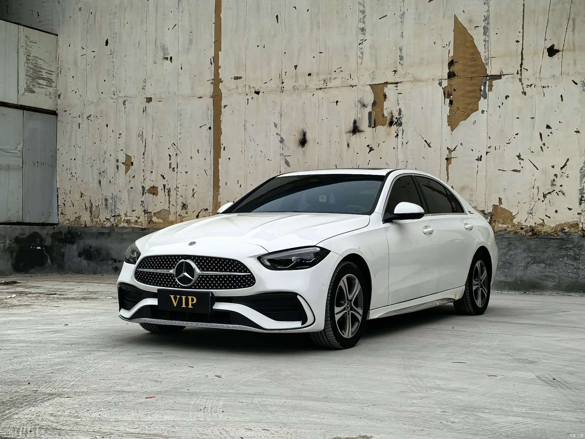 Mercedes-Benz C-Class, 2023 1