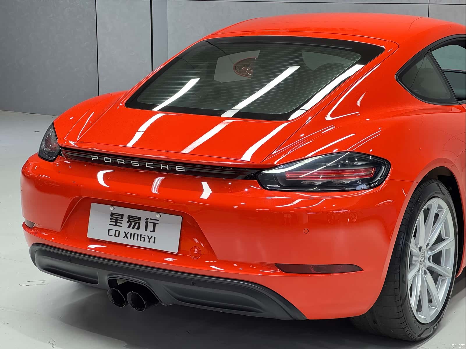 Porsche Cayman, 2017 16