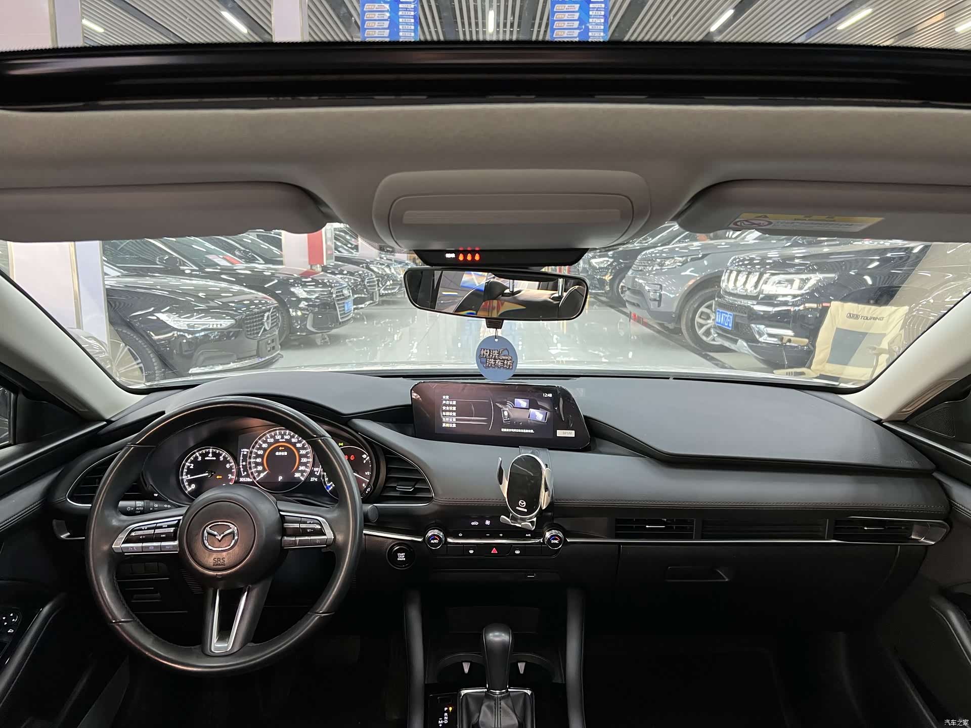 Mazda Mazda3, 2024 все фото