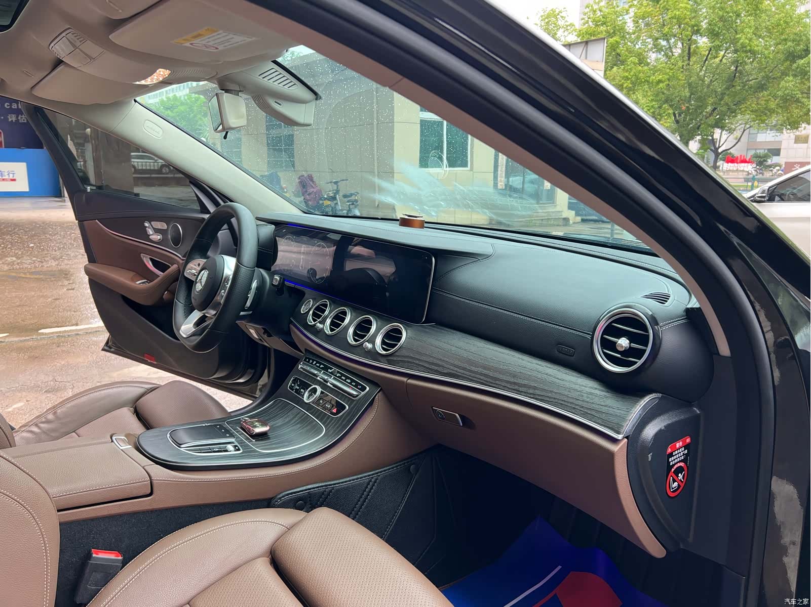 Mercedes-Benz E-Class, 2020 7
