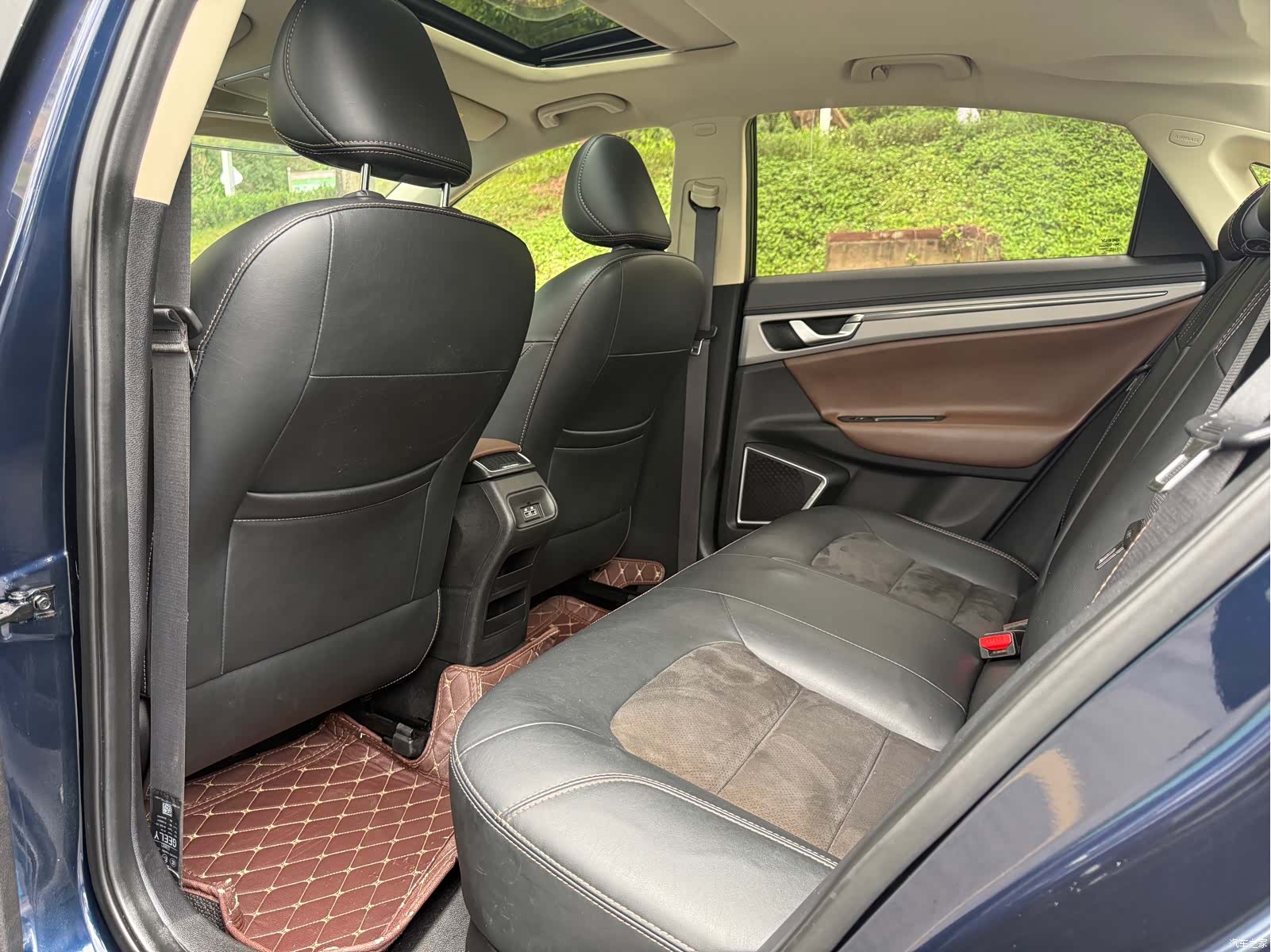 Geely Emgrand, 2018 7