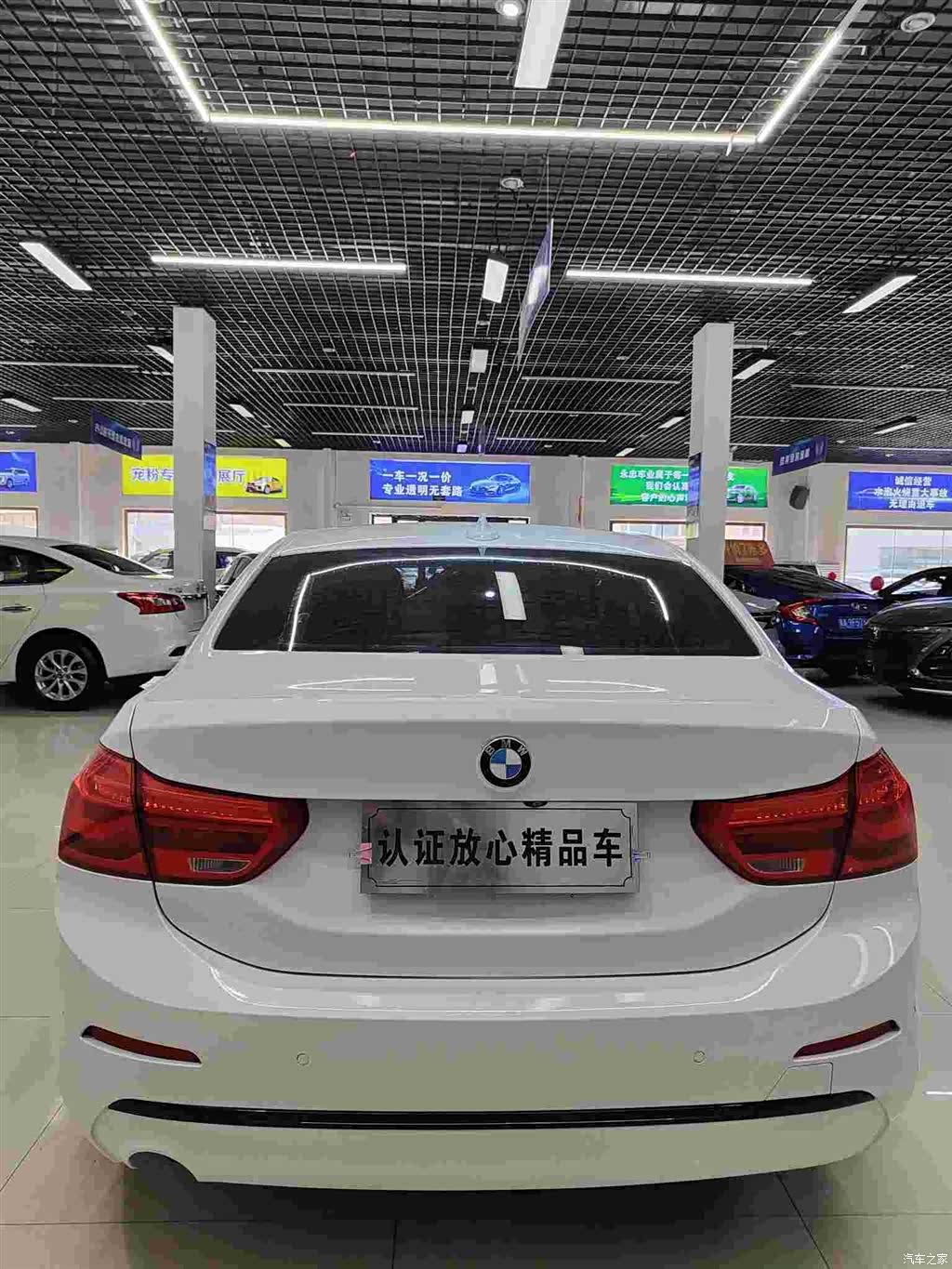 BMW 1 Series, 2017 все фото