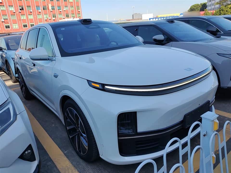 Li Auto Ideal L7