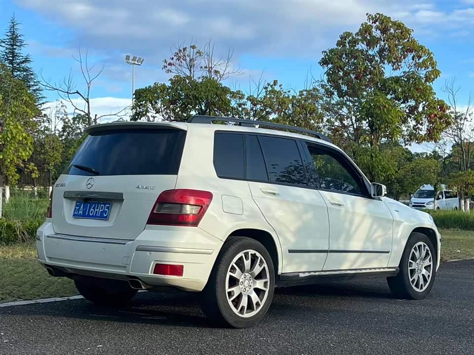 Mercedes-Benz GLK class