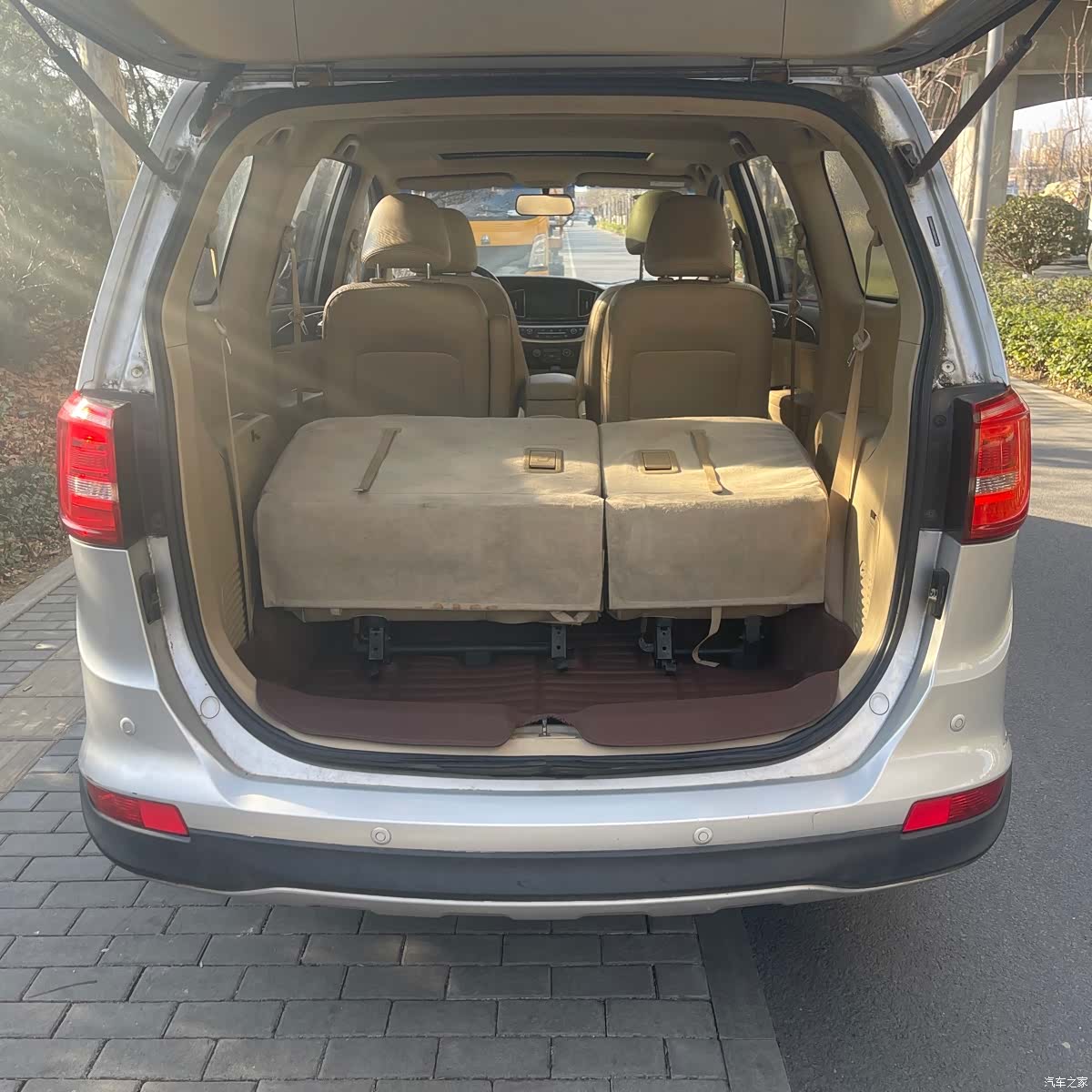 Wuling 730, 2017 22