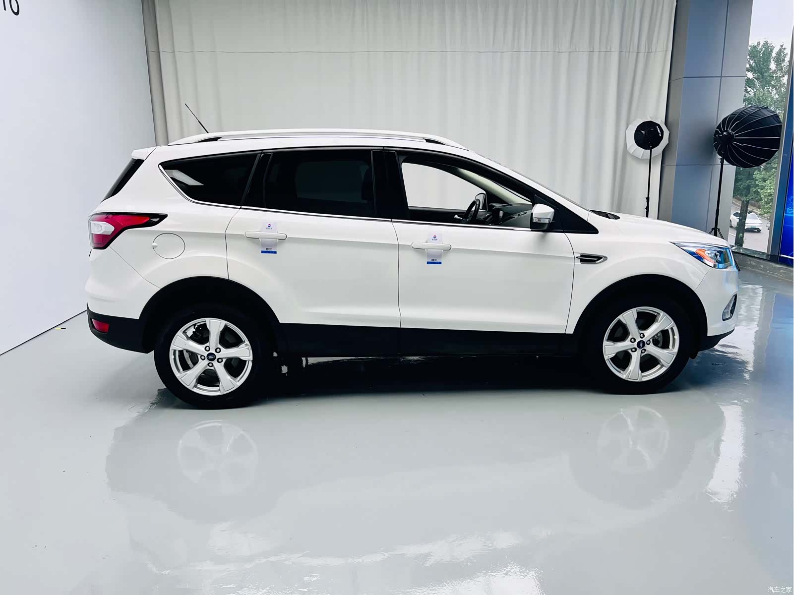 Ford Kuga, 2017 все фото