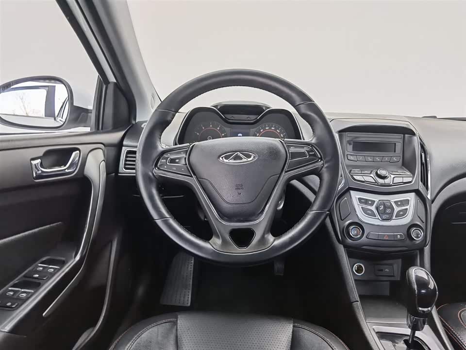 Chery Arrizo 5