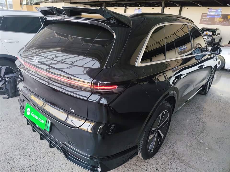 Li Auto Ideal L6