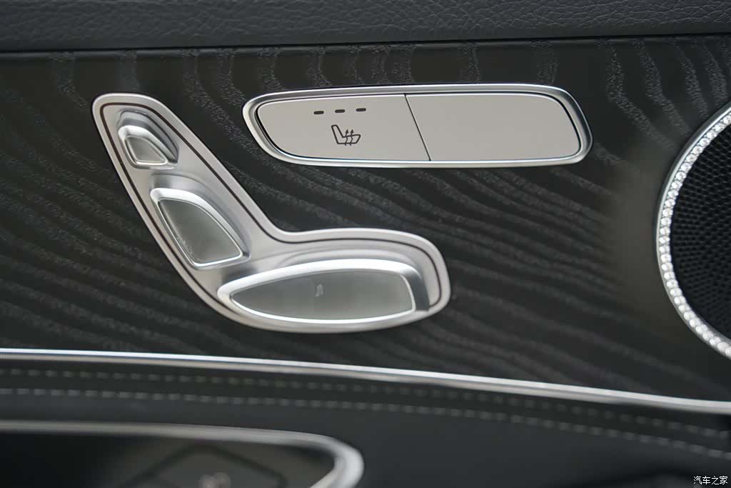 Mercedes-Benz C-Class, 2019 17