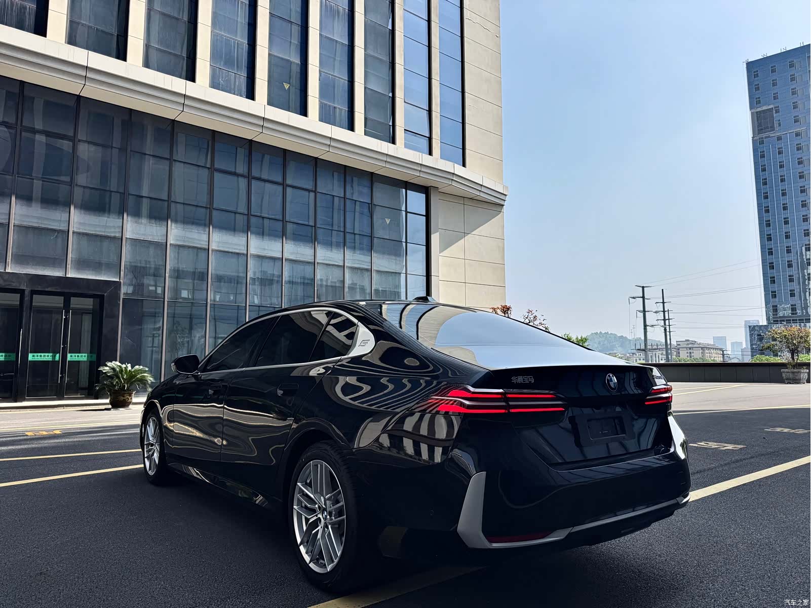 BMW 5 Series, 2024 8
