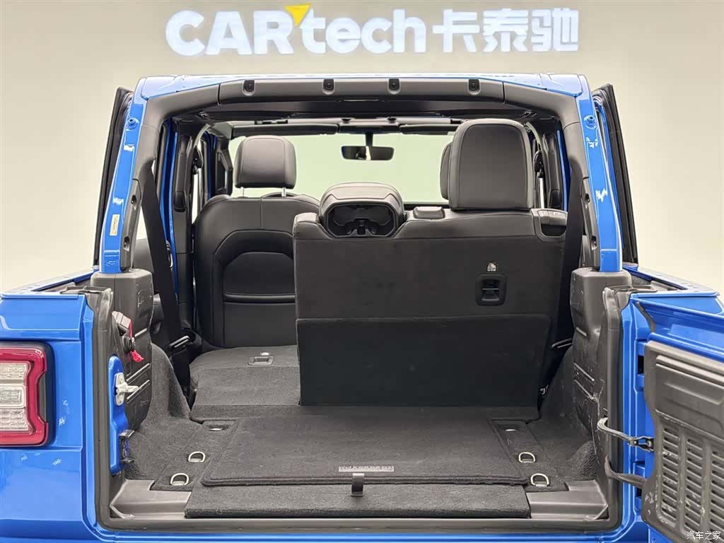 Jeep Wrangler, 2023 25