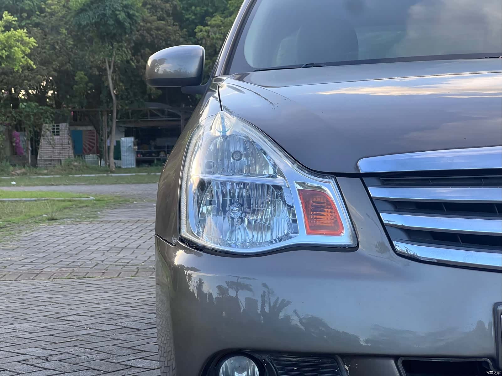 Nissan Sylphy, 2012 4