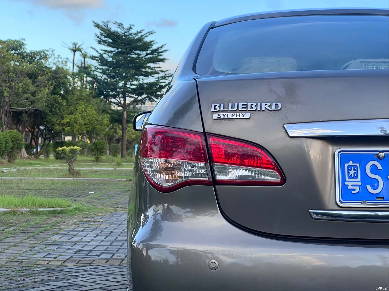 Nissan Sylphy, 2012 16