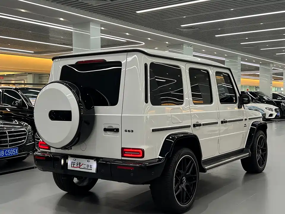 Mercedes-Benz G-class