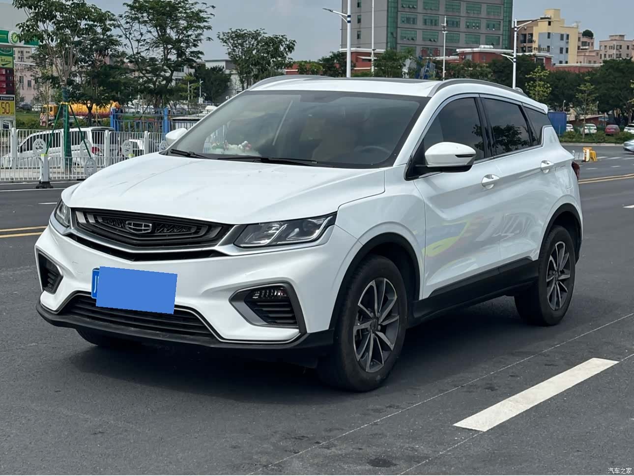 Geely Coolray, 2021 1