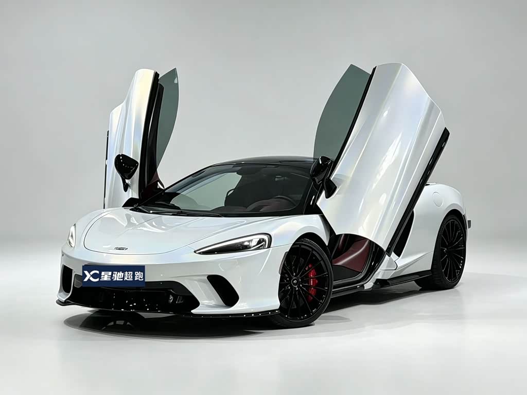 McLaren GT