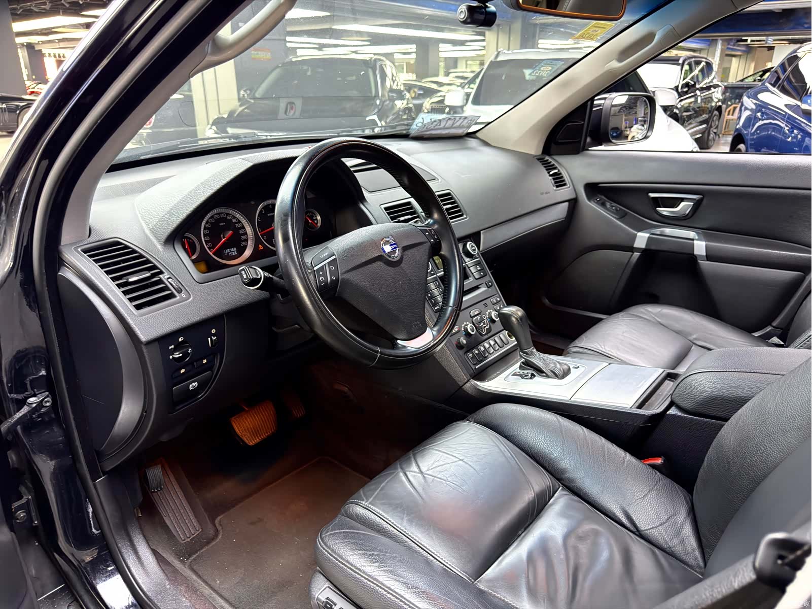 Volvo XC90, 2014 8