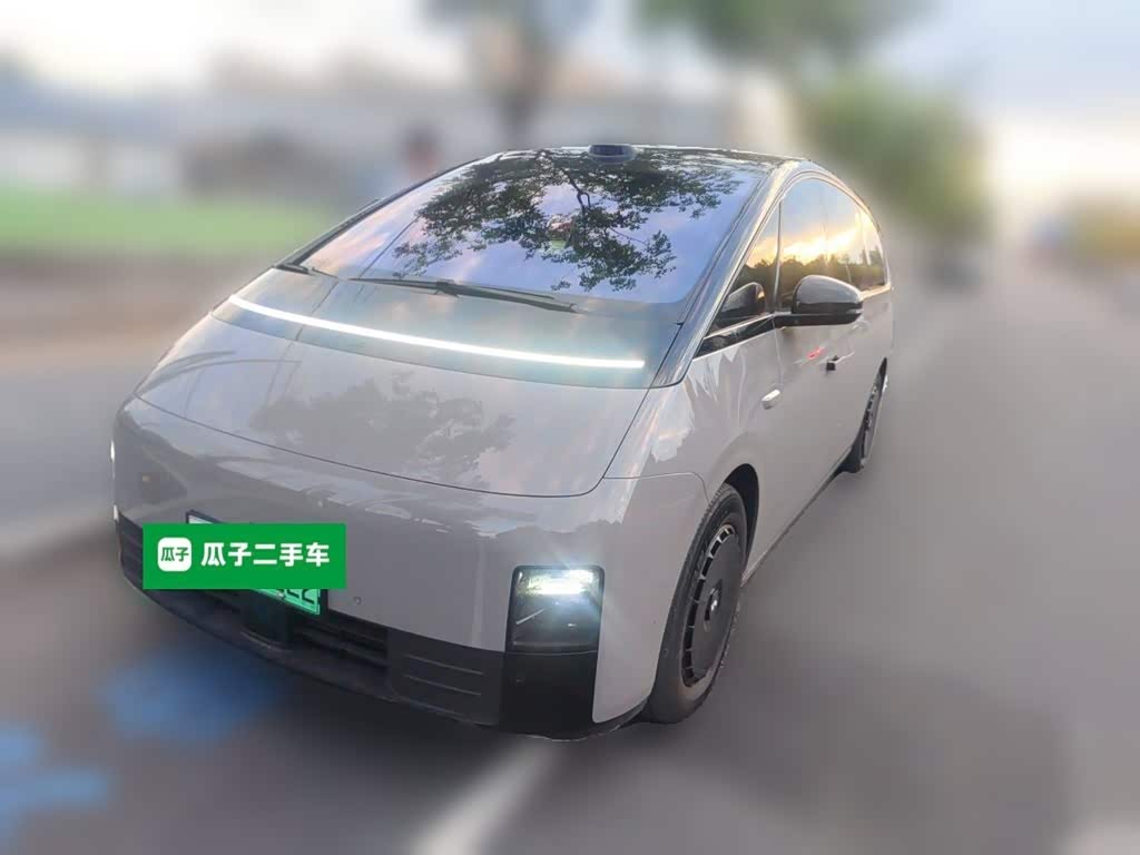 Li Auto MEGA