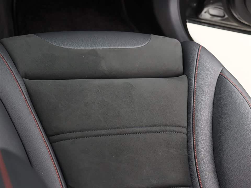 Mercedes-Benz GLC AMG