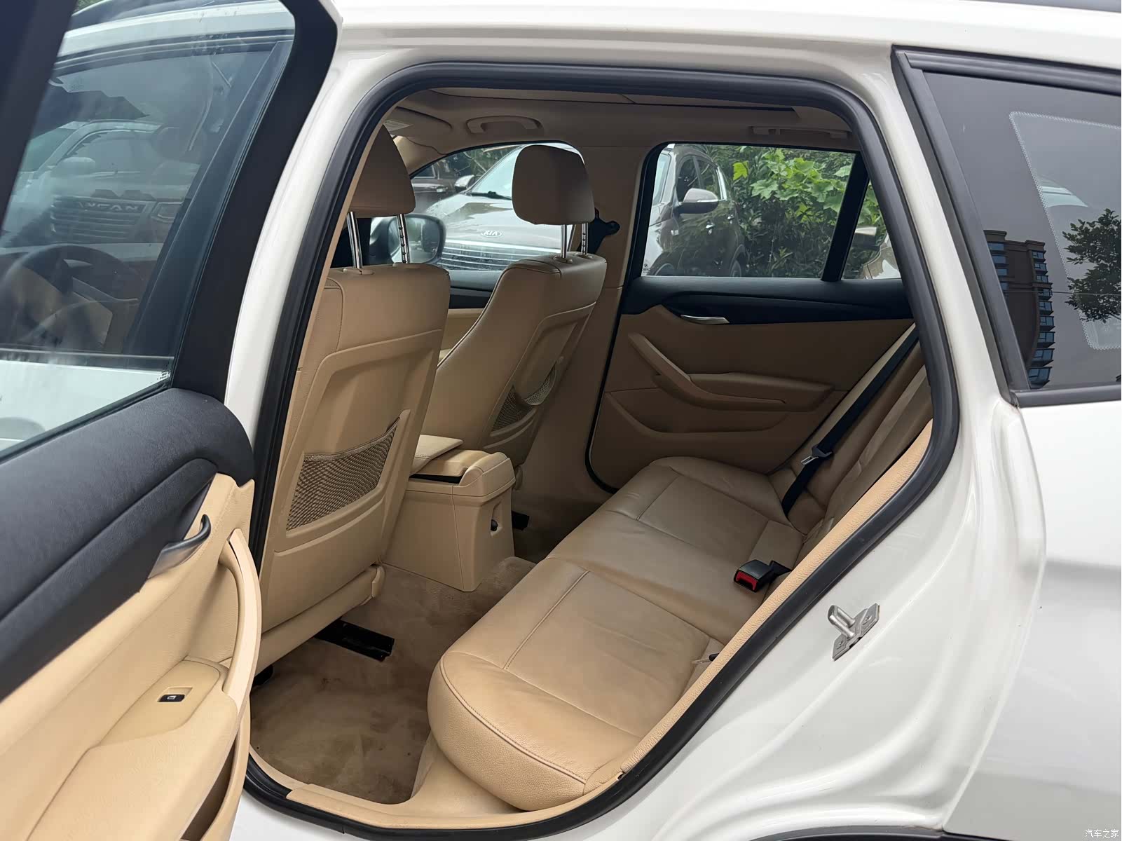 BMW X1, 2011 6