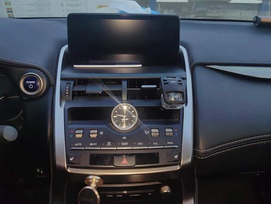 Lexus NX Lexus NX