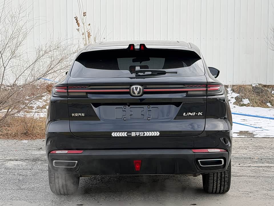 Changan UNI-K Smart iDD