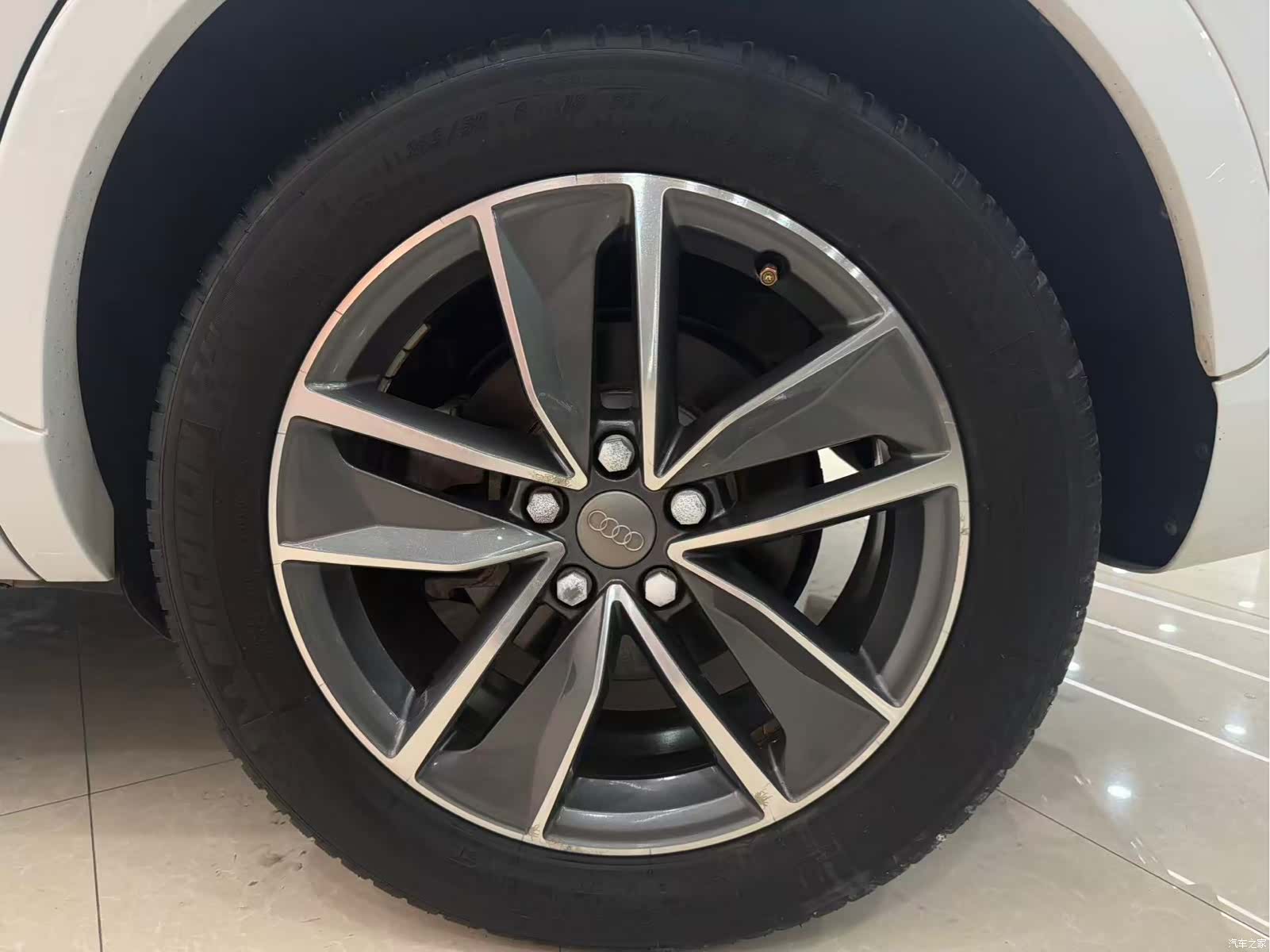 Audi Q3, 2018 11