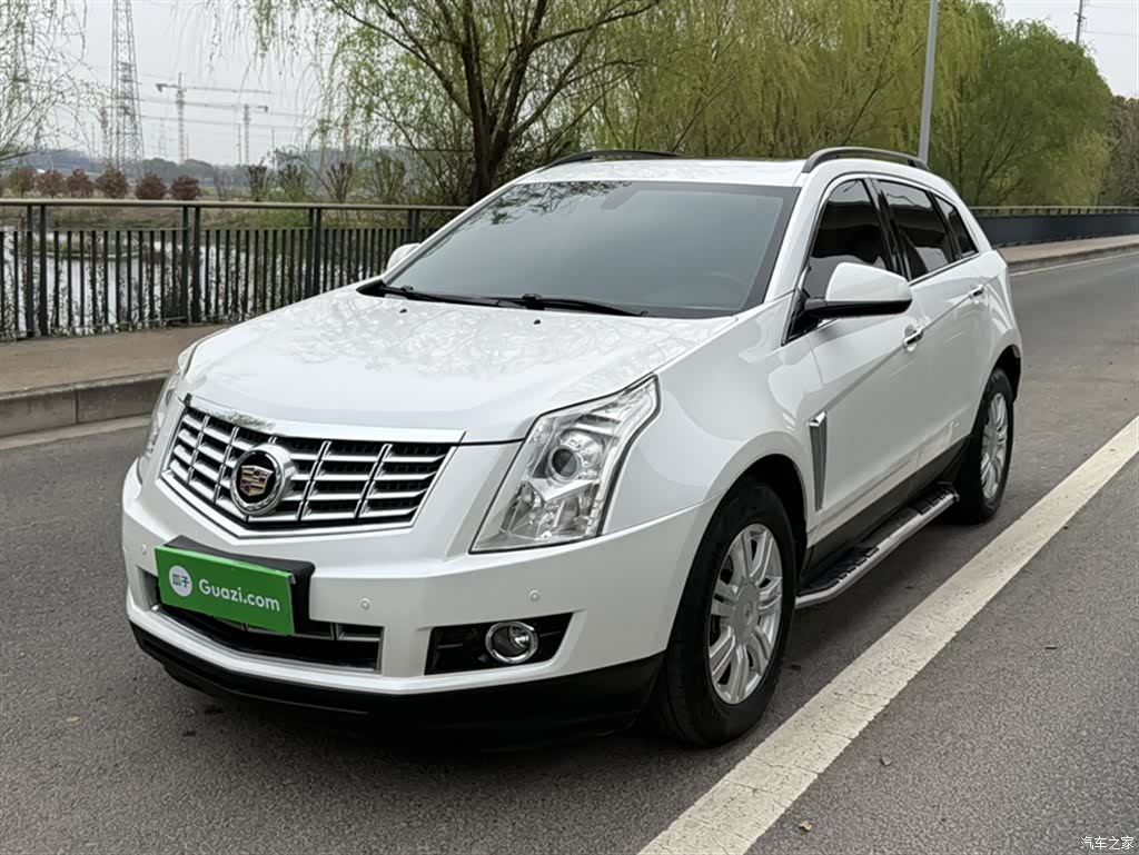 Cadillac SRX, 2016 1