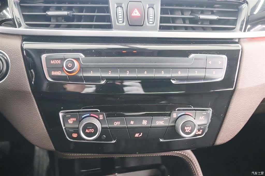 BMW X1, 2018 9