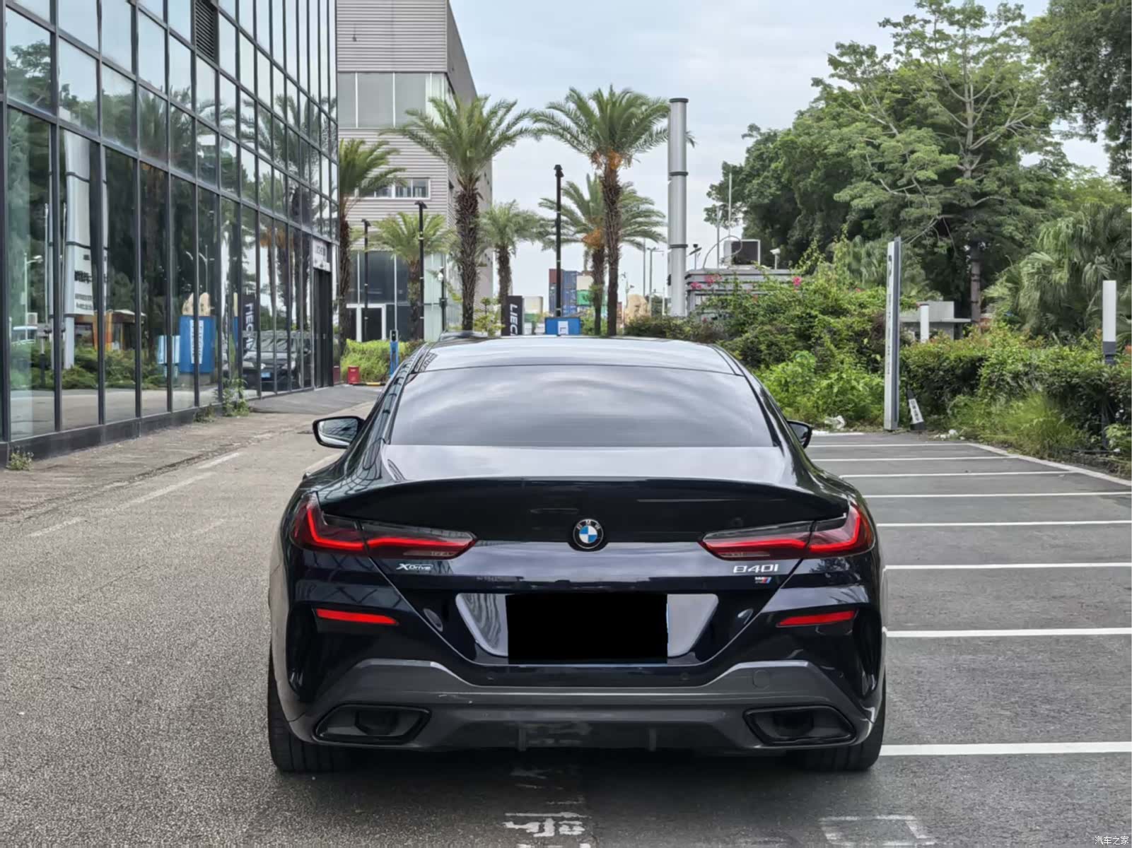 BMW 8 Series, 2023 20
