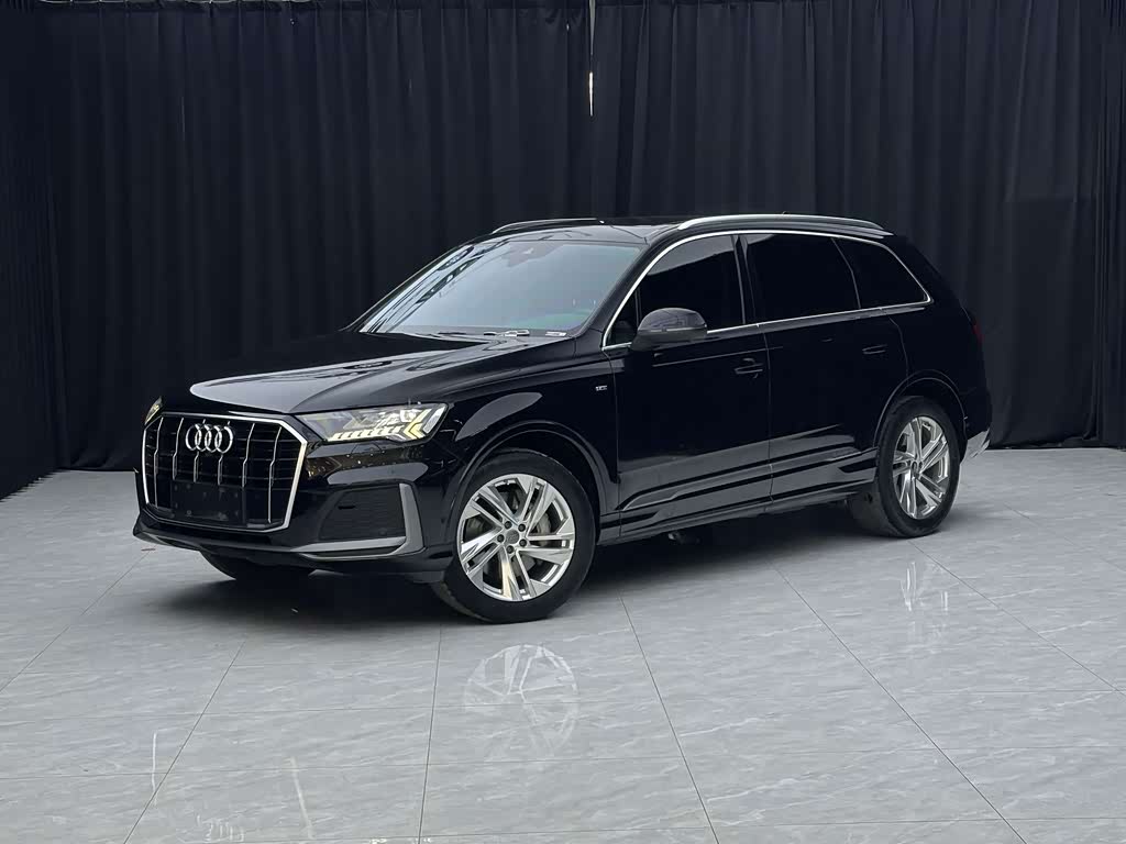 Audi Q7 2021 45 TFSI quattro S line Sport