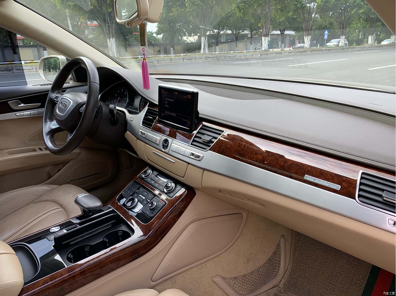 Audi A8L, 2013 28
