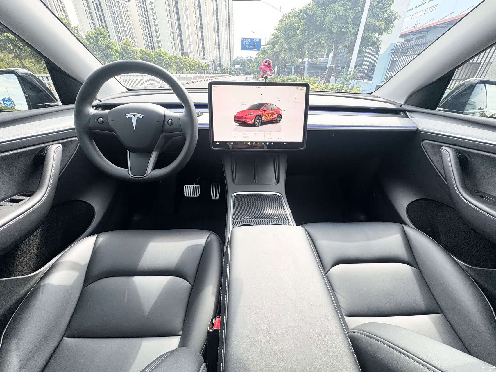 Tesla Model Y, 2024 7