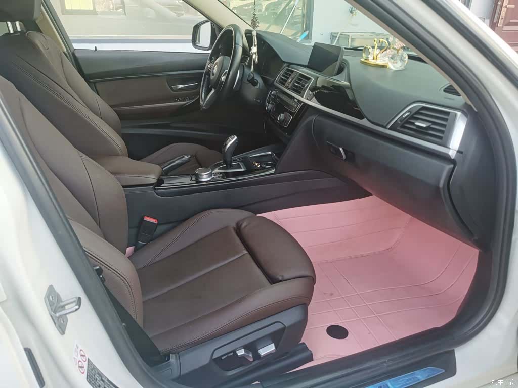 BMW 3 Series, 2019 10